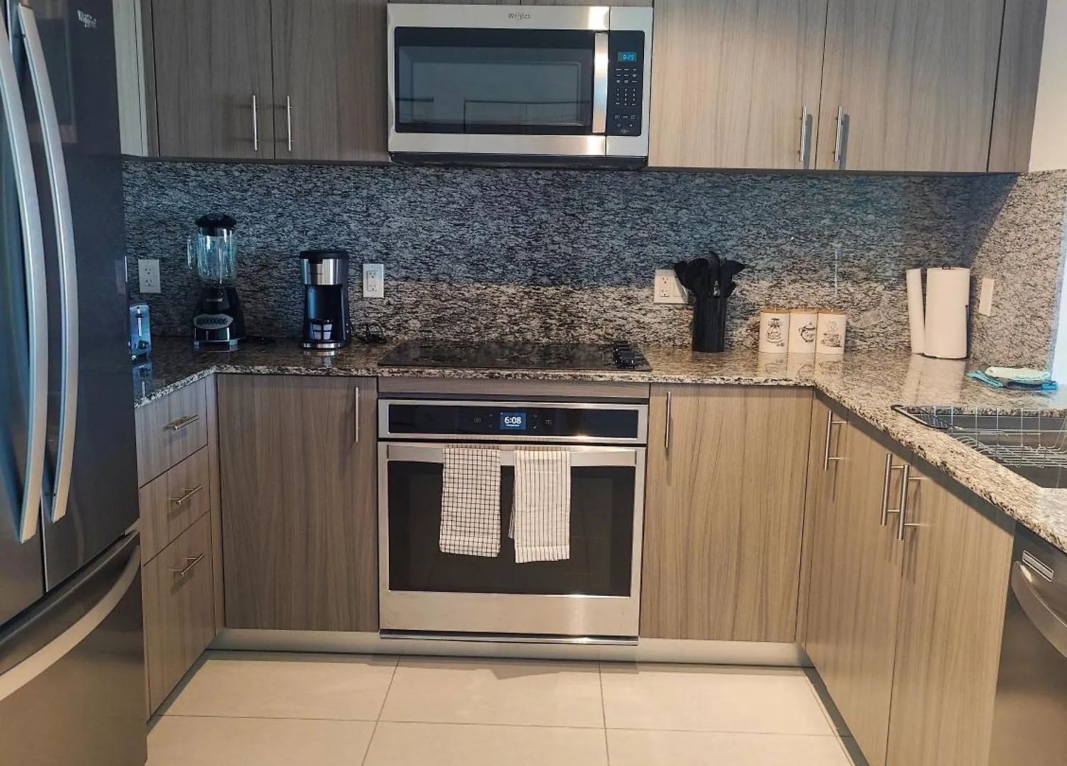 Style 1-bdrm Downtown Doral Apartment *