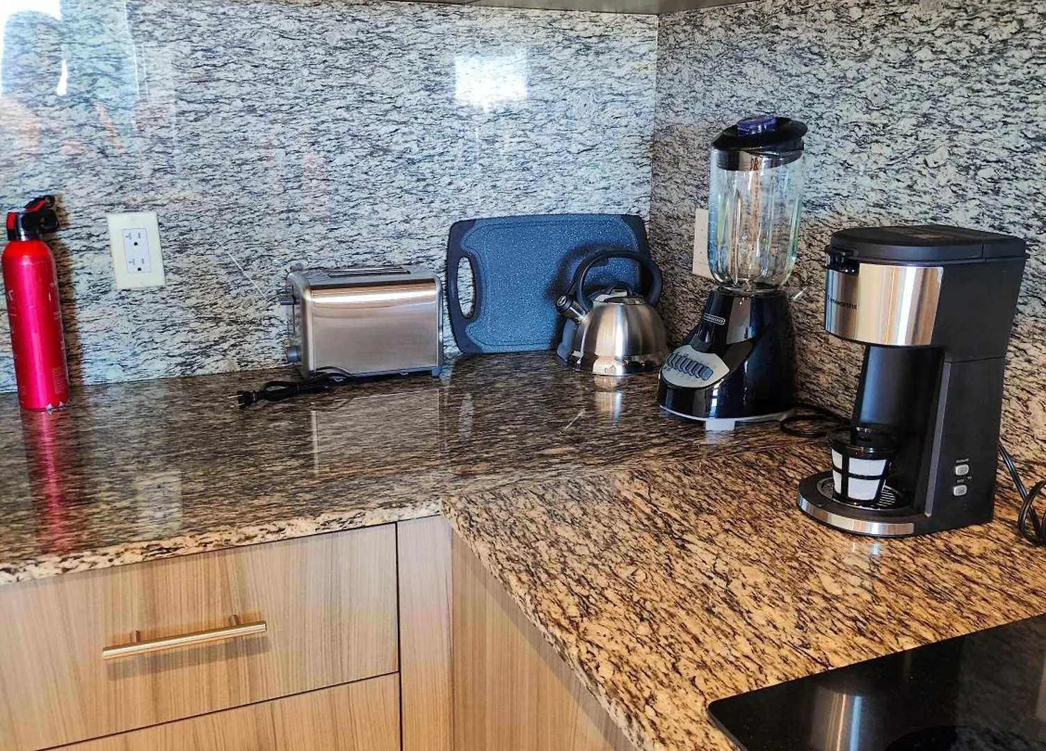 Style 1-bdrm Downtown Doral *
