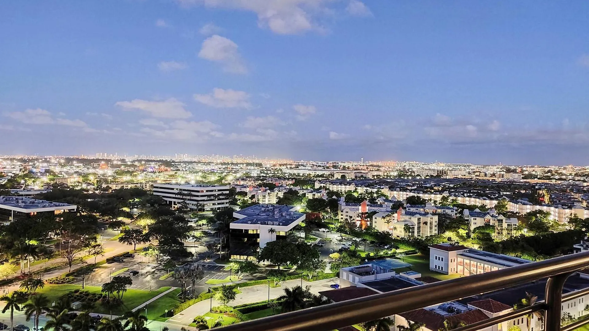 Style 1-bdrm Downtown Doral