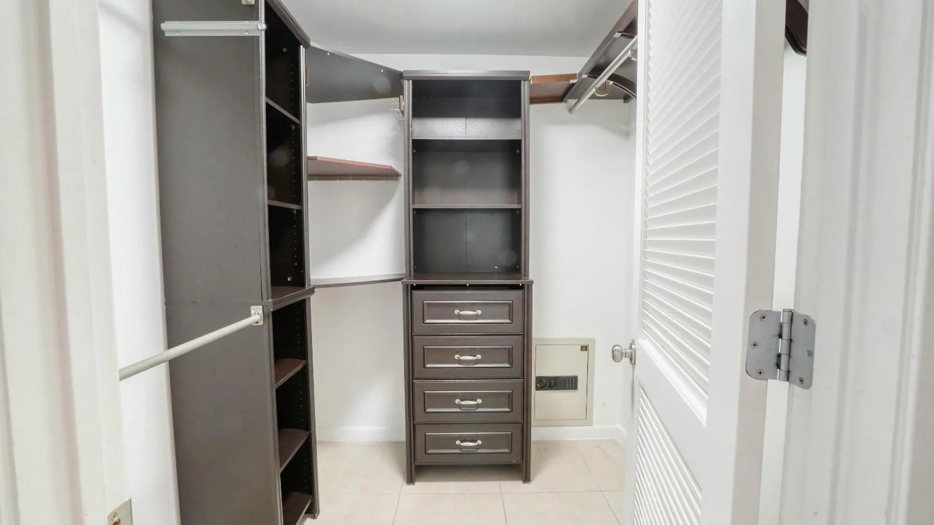 515-trendy 2bd2ba Midtown Huge Private Patio! Apartament *