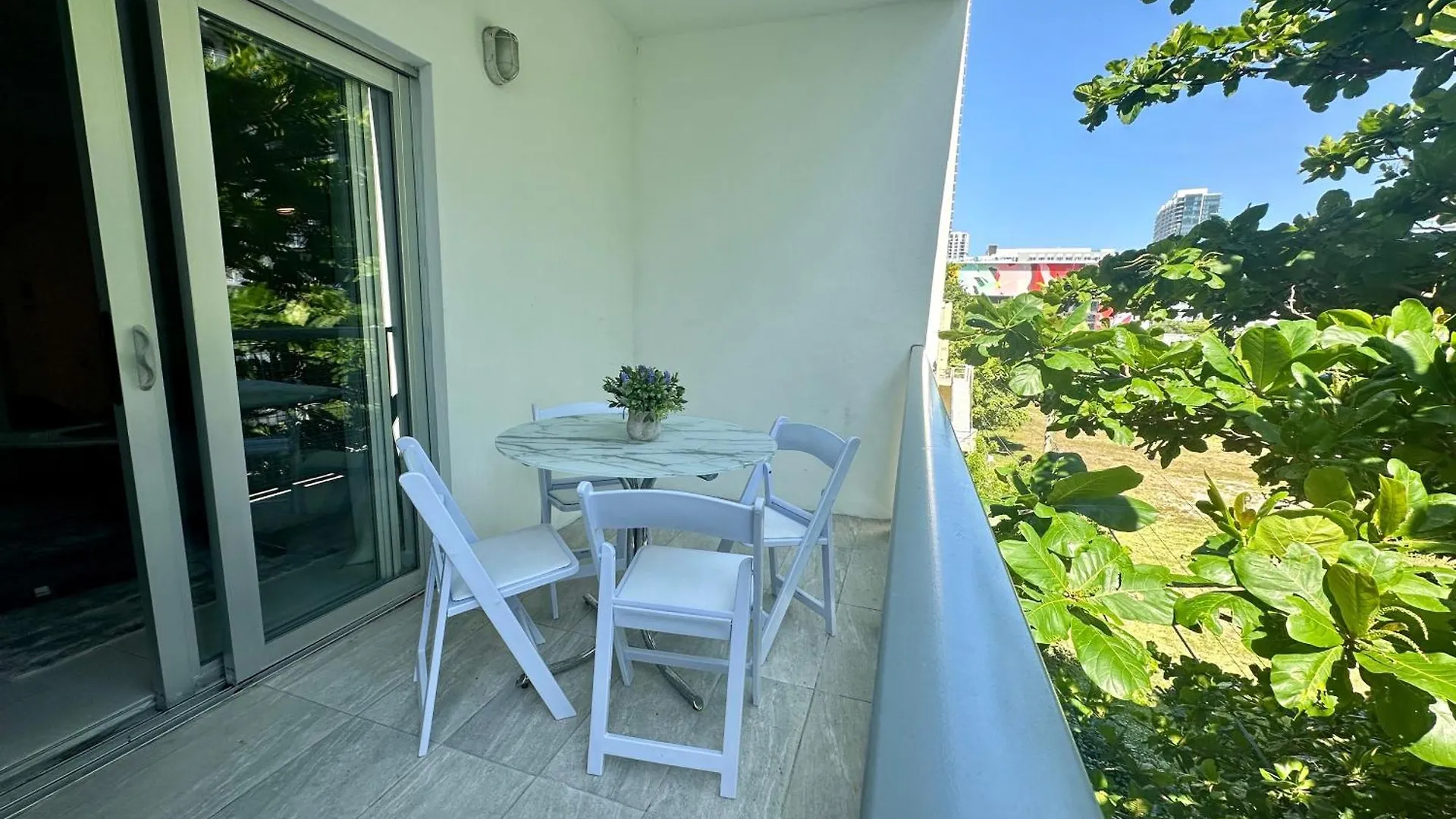 Appartement Modern In Edgewater *