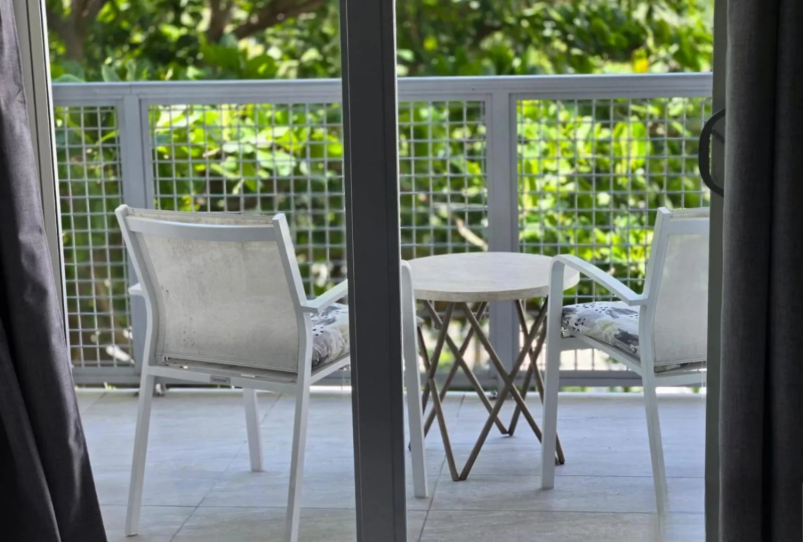 Modern In Edgewater Appartement