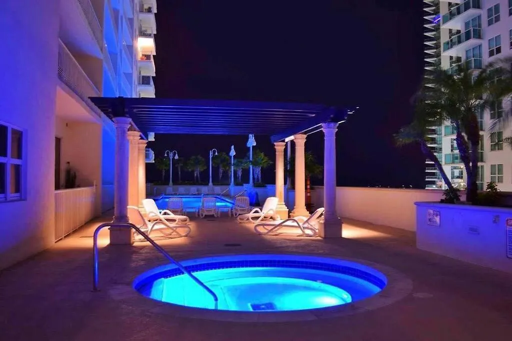 37th Floor Amazing Spacious Unit With Parking *