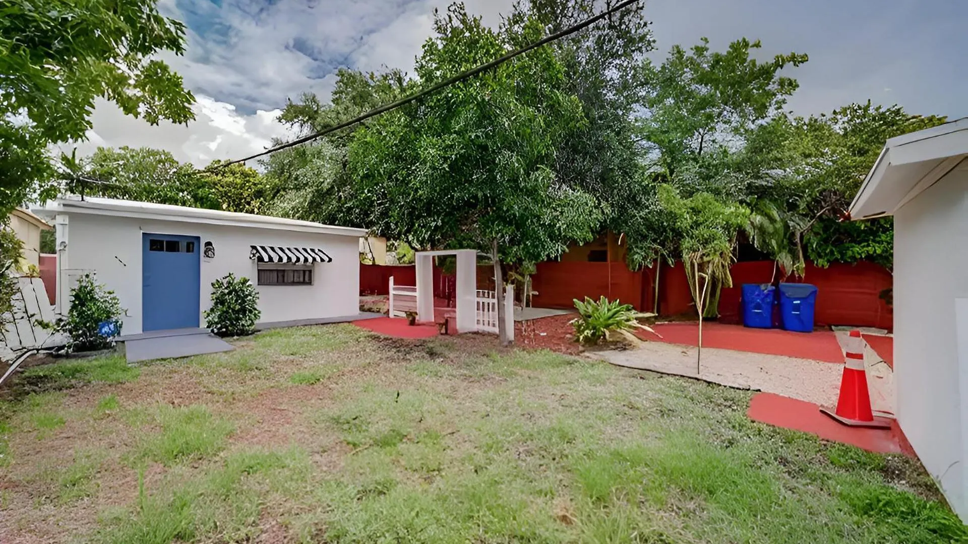 Homestay Cozy House 2 - Cute Private - Close To Airport & Free Parking Miami