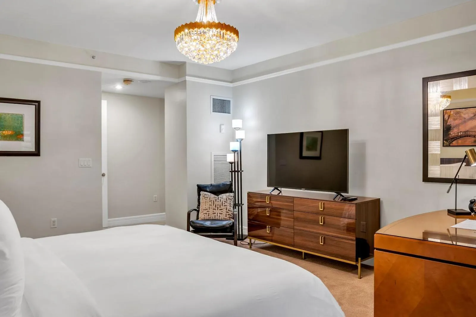 Appartamento 2 Bedroom Or King Four Seasons Free Wi-fi & Free Parking *