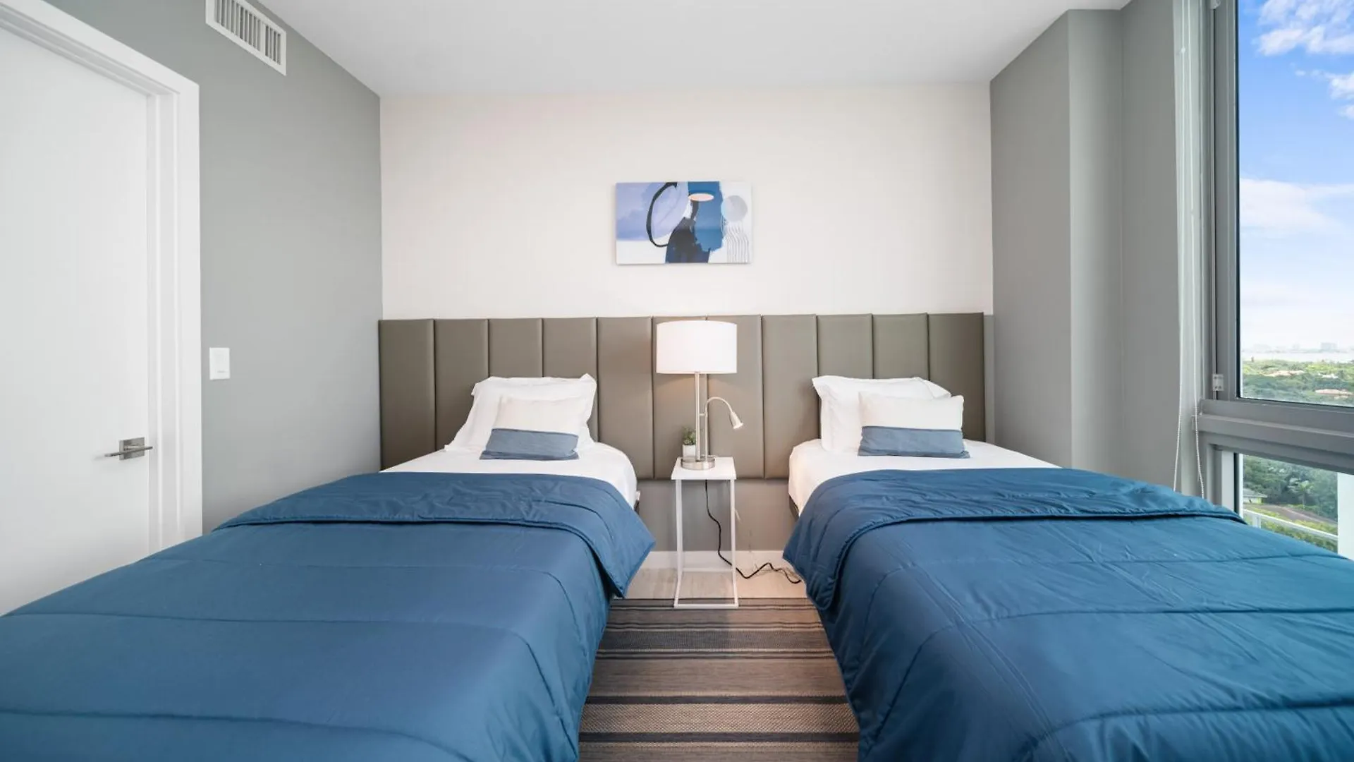 Apartment Quadro Residences By Ionica *