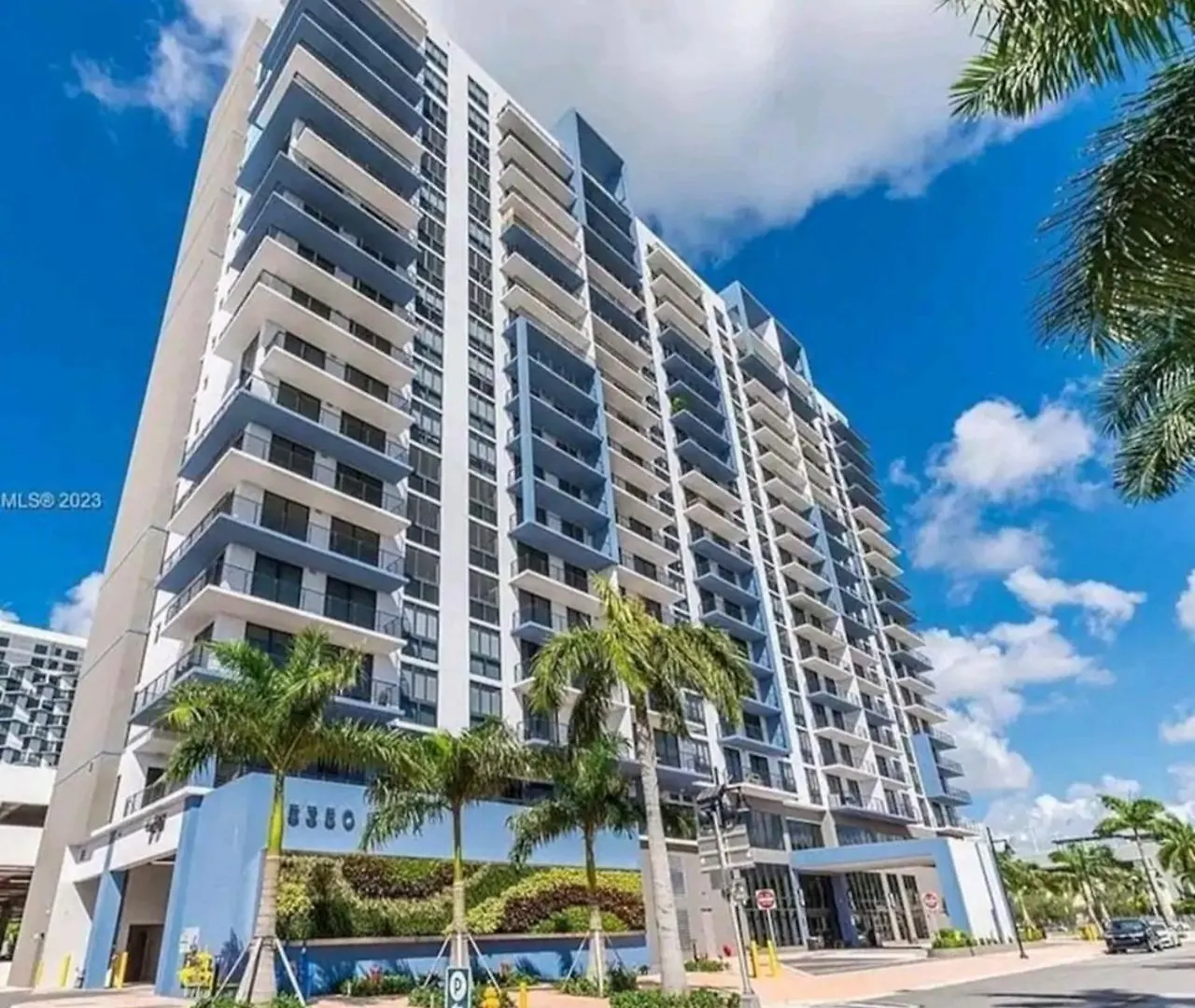 Style 1-bdrm Downtown Doral Apartment *