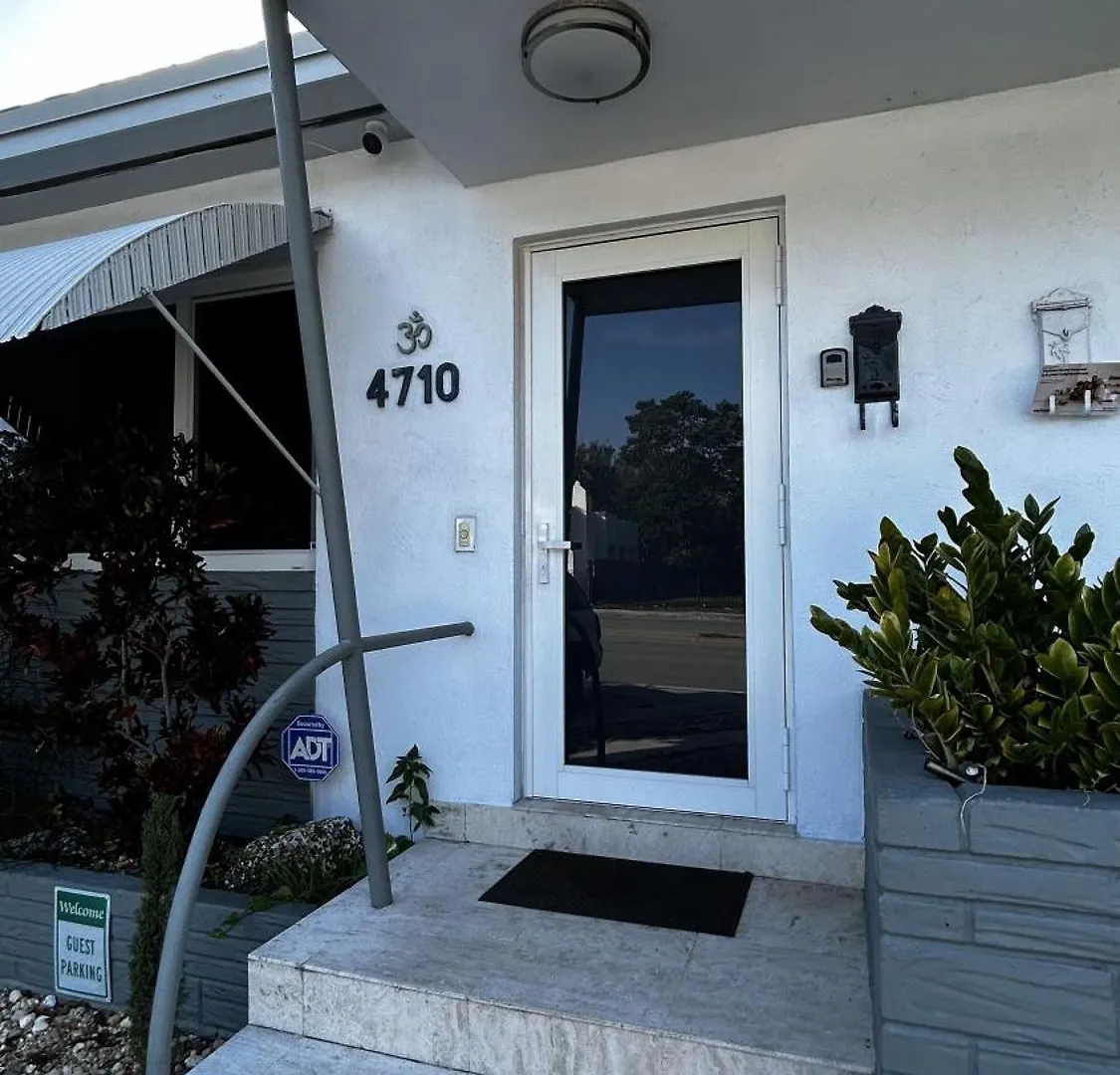 Llano Atelier Miami