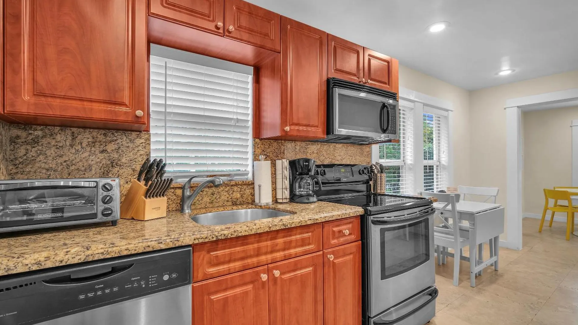Prázdninový dům Renovated Grove -near Coconut Grove Miami