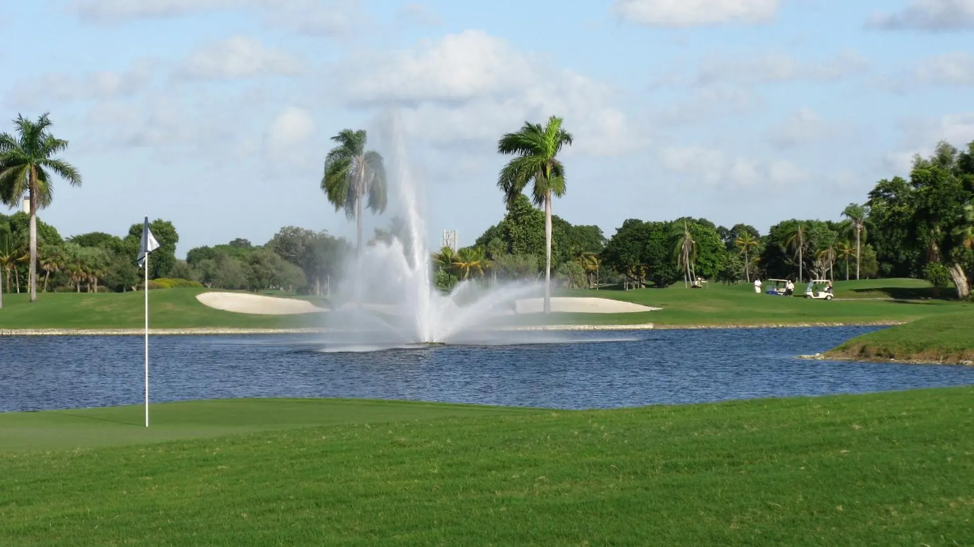 Doral Pool 404 By Wave Miami