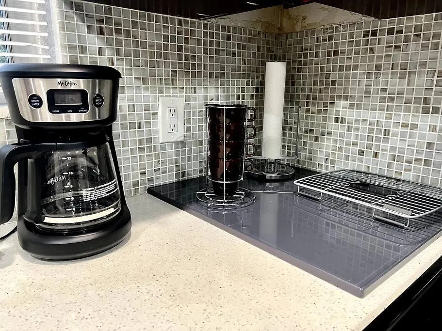 بيت للعطل Comfortable House Near Downtown & Airport