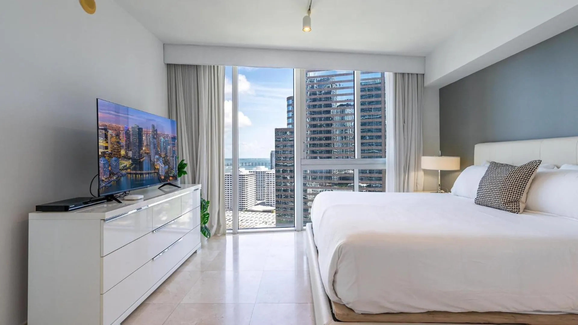 Icon Brickell Miami- 2 Bedroom With And Water Views! 公寓 迈阿密
