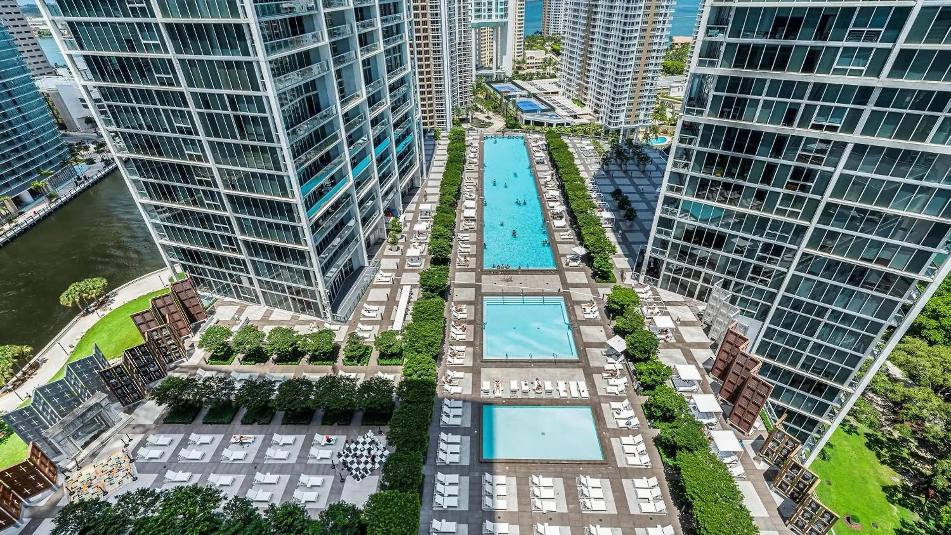 Icon Brickell Miami- 2 Bedroom With And Water Views! *