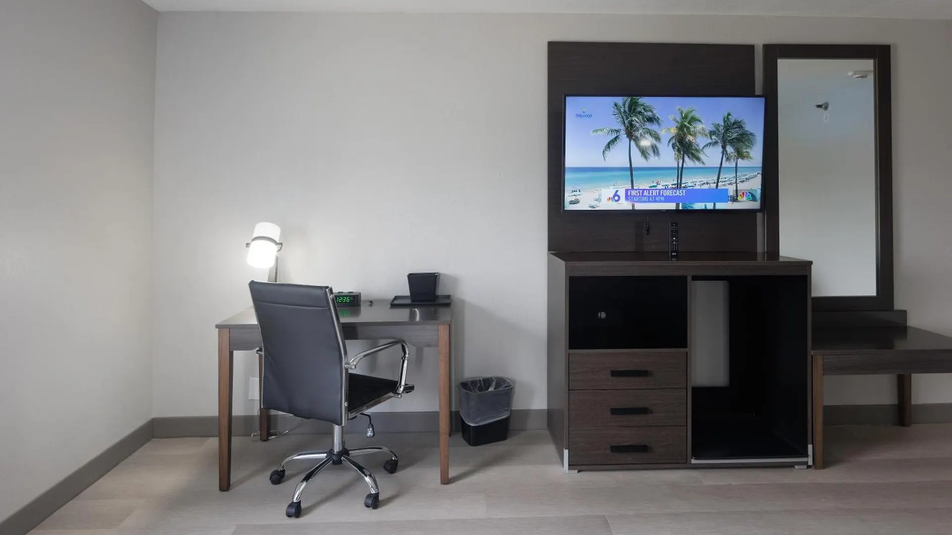 Airport Hotel
