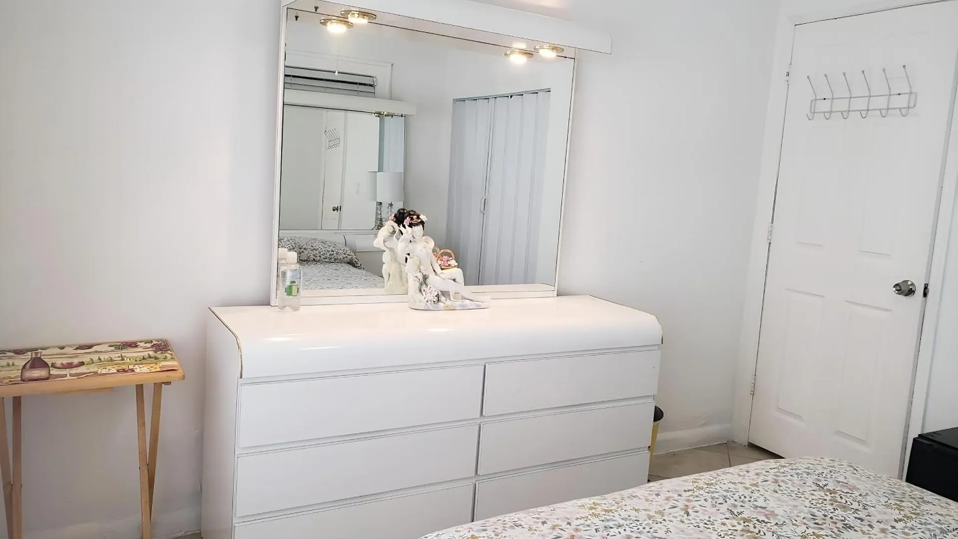 Ubytování v soukromí B1 Value On Private Bedroom With Private Bathroom In Little Havana, *