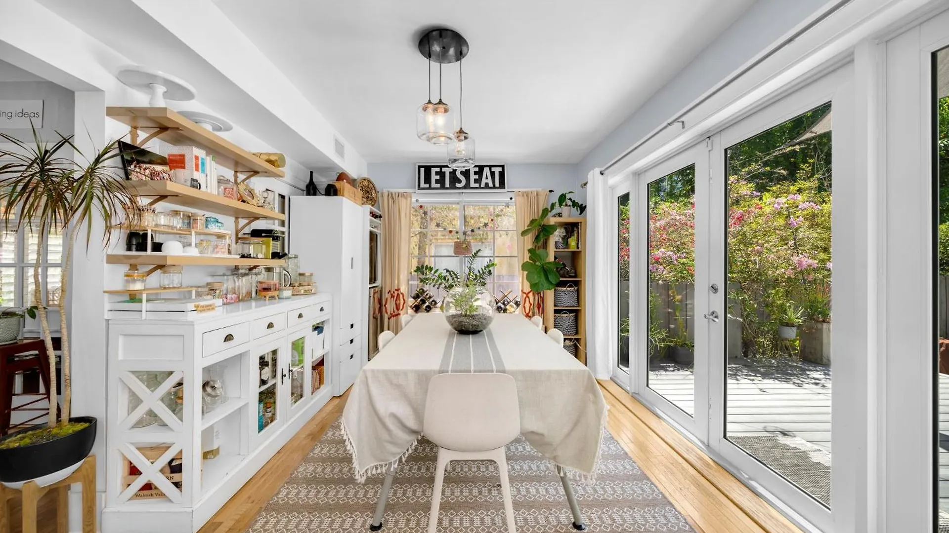 Design District Luxury The Perfect 3 Bedrooms Prázdninový dům *