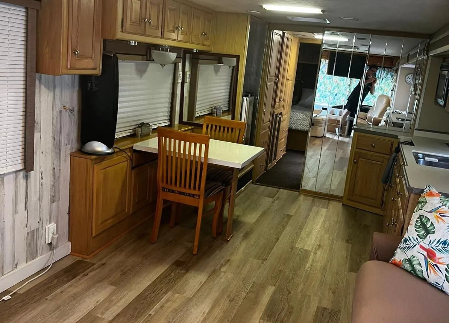 Kamp alanı Remodeled And Comfortable Rv - Free Parking