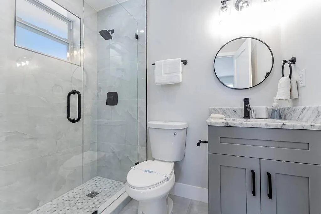 Modern Oasis Retreat - Close To Airport 迈阿密