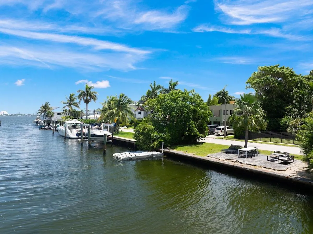Holiday home The Waterhouse- Amazing With Infinity Pool Miami