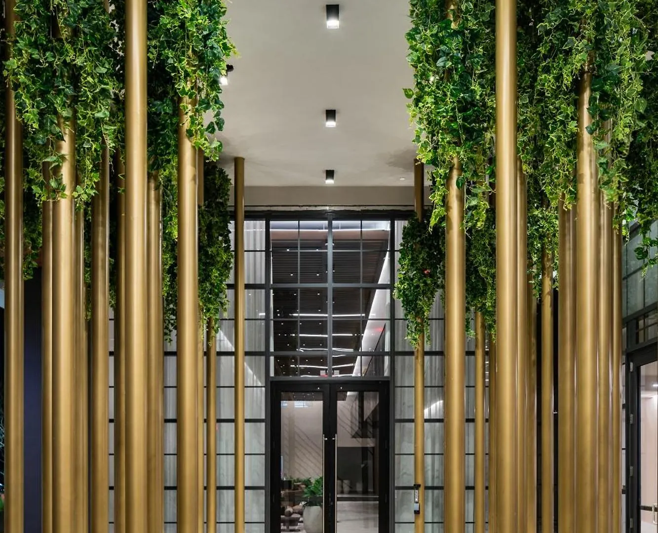 Gale & Residences Hotel 5*