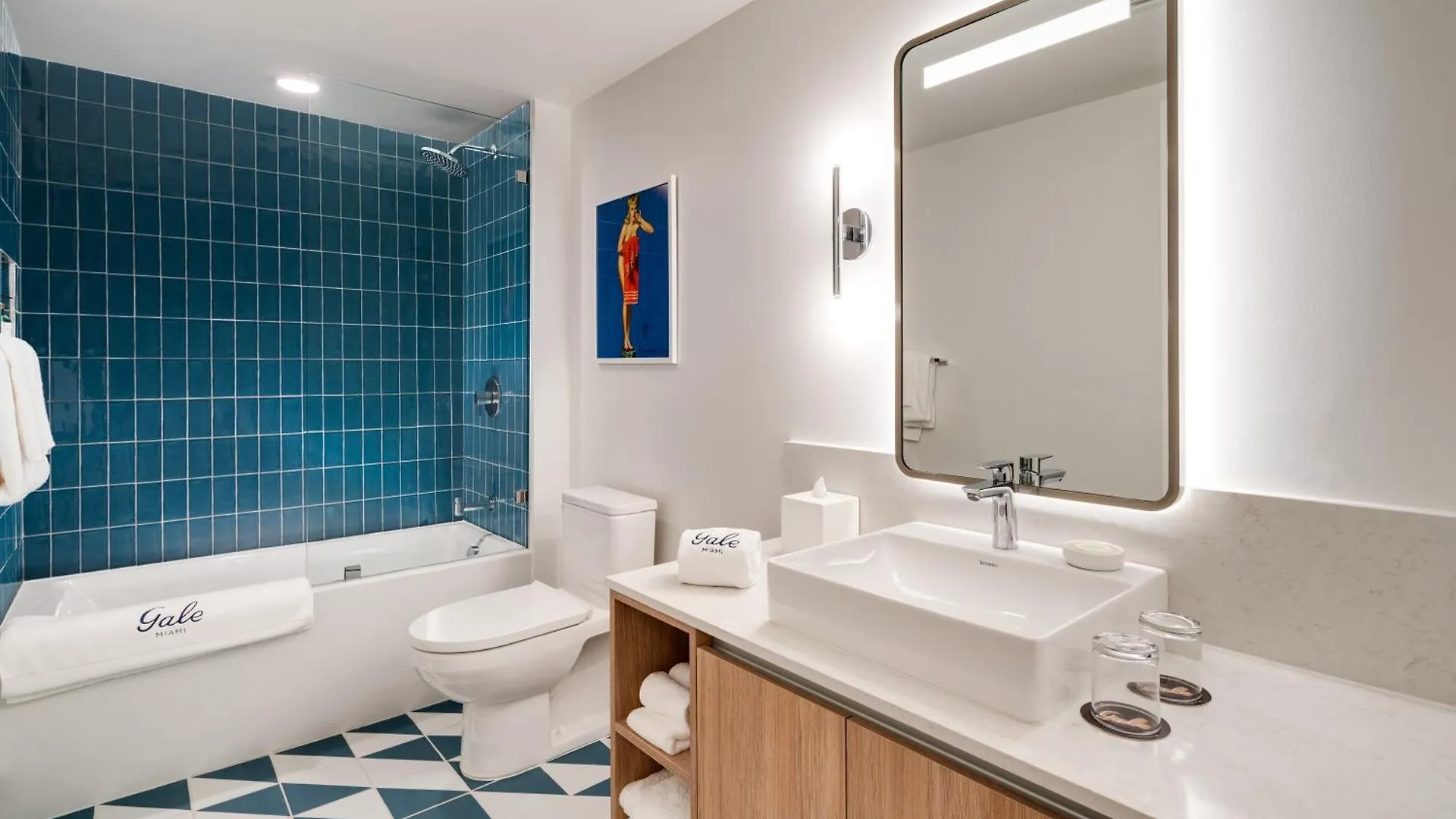 Hotel Gale & Residences