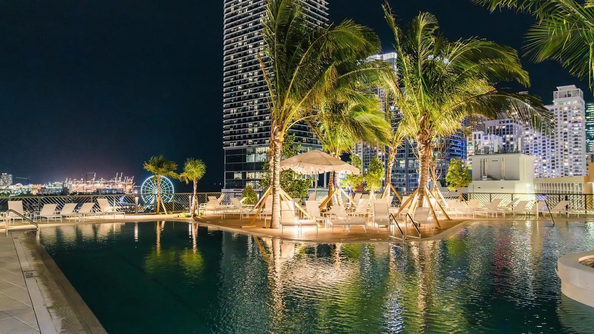 Hotel Gale & Residences 5*