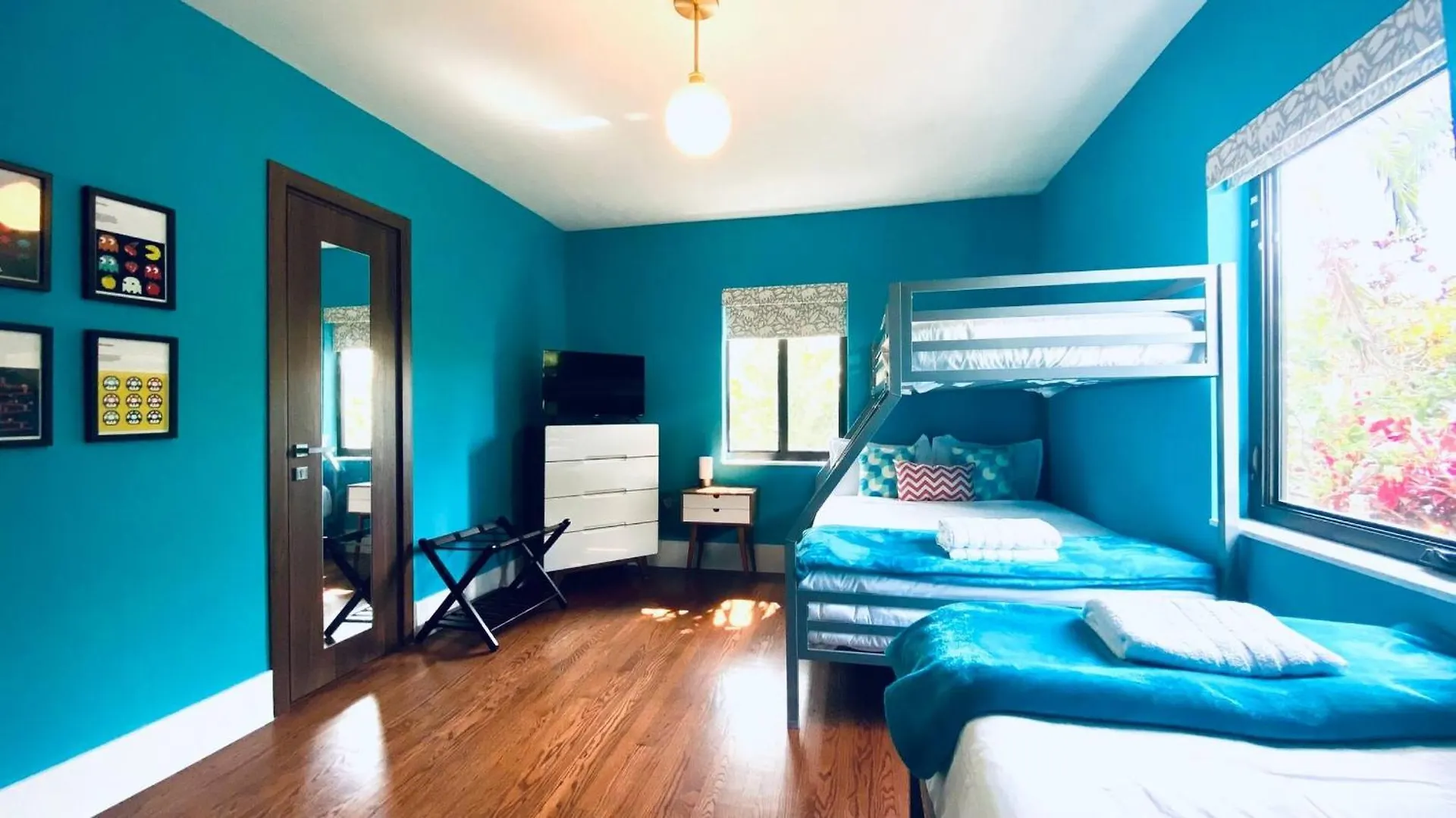 Experience Magic: Tropical Pool Escape Casa vacanze Miami