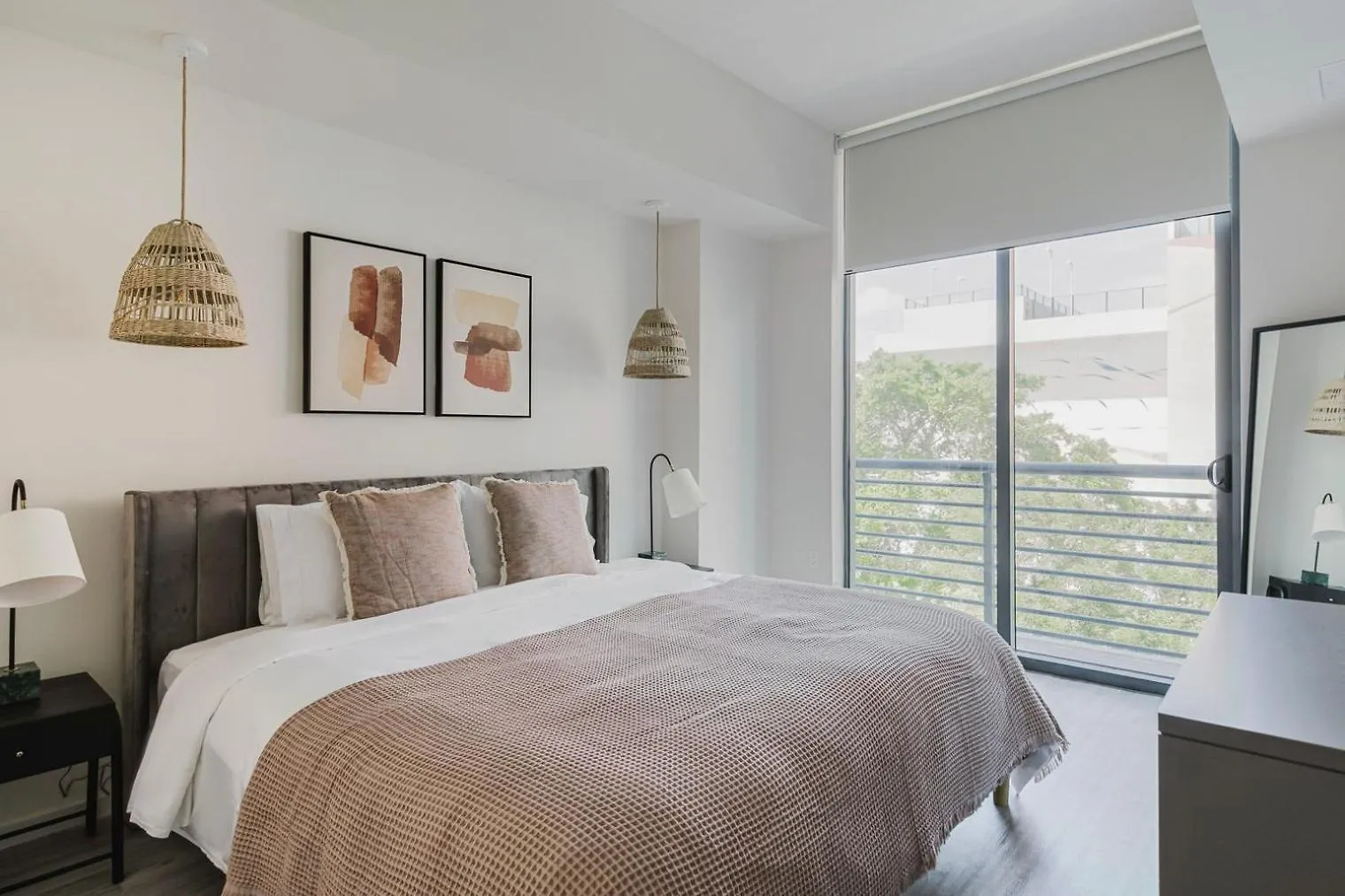 Apartmán Blueground Edgewater Pool Ac Balcony Gym Mia-111