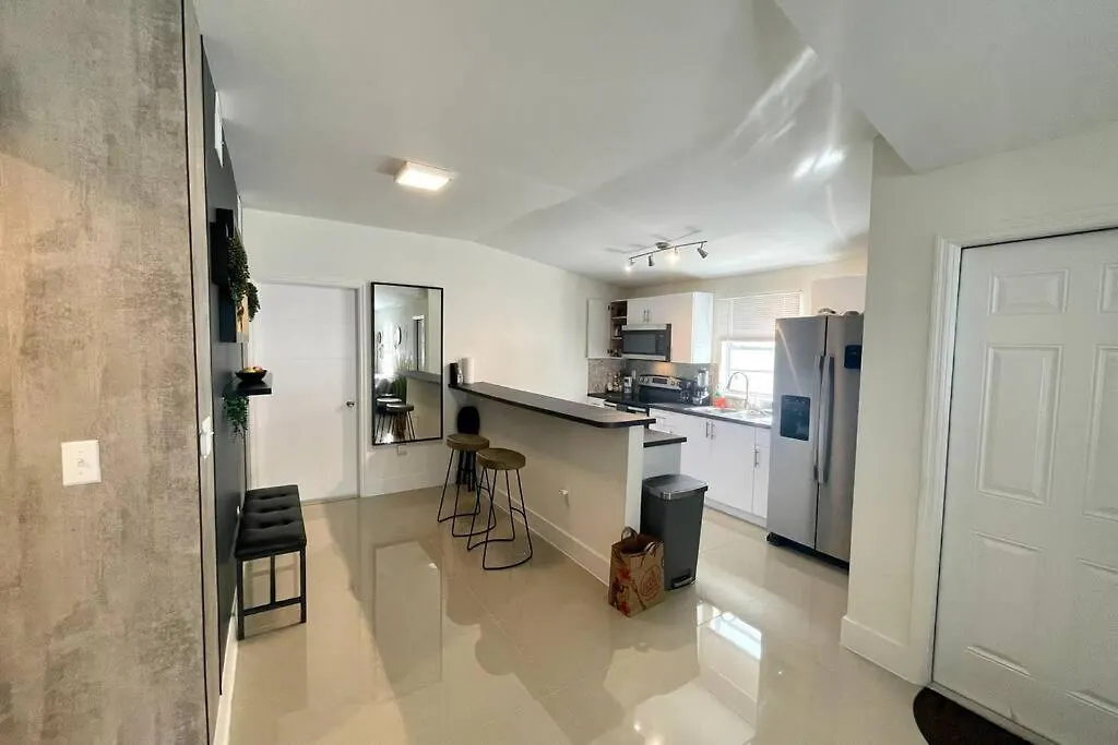 Modern W Jacuzzi Near Wynwood-design District-mia Airport Vakantiehuis Miami