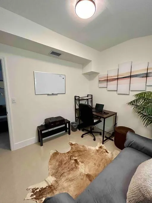 Modern W Jacuzzi Near Wynwood-design District-mia Airport Vakantiehuis Miami