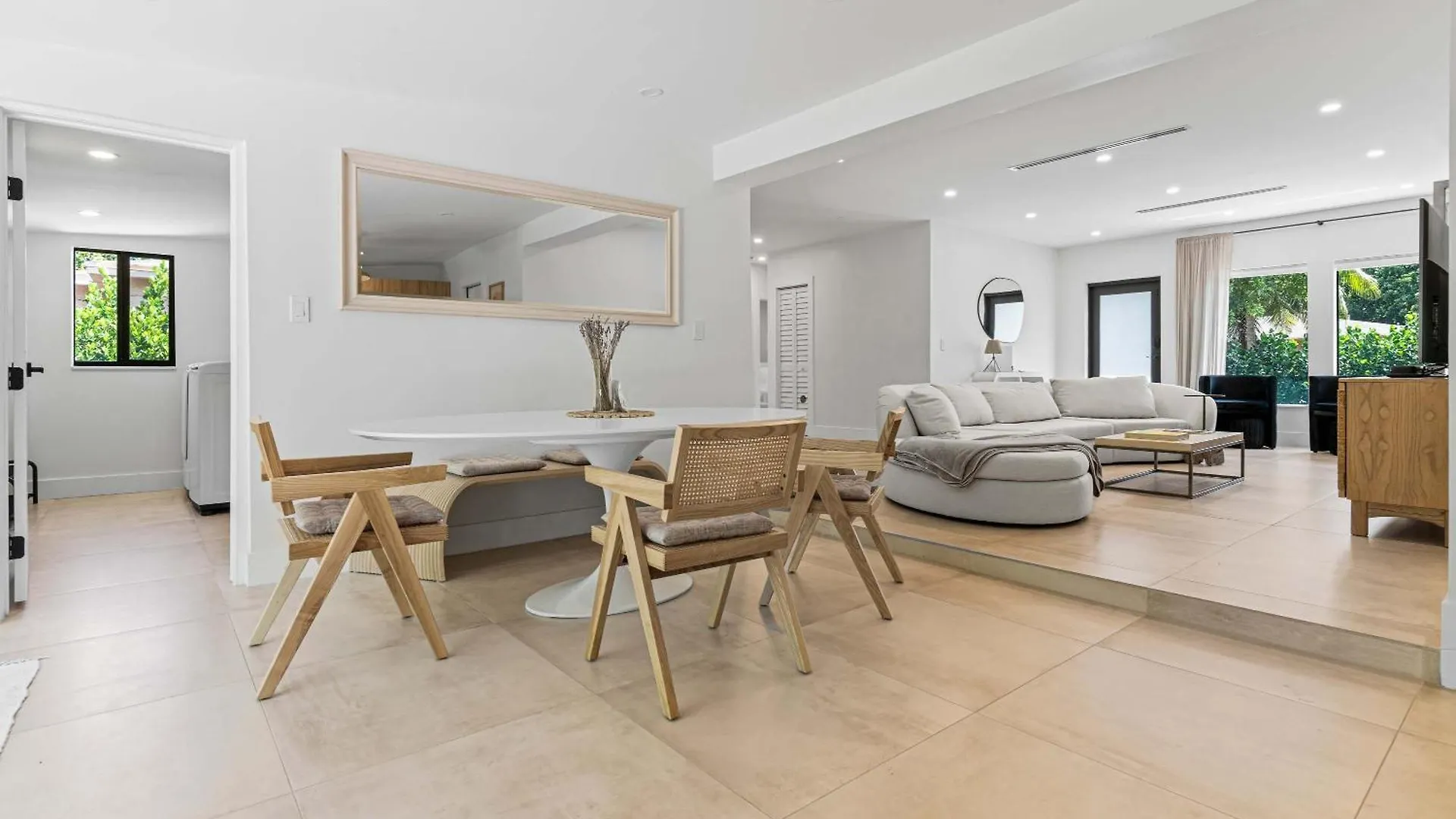 Casa Siesta- Hot Tub Gym And Modern Design 度假居
