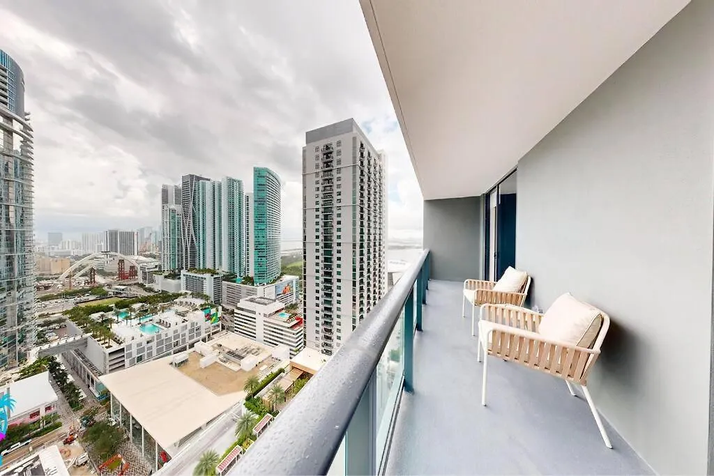 아파트 Stunning 2 Bed 2 Bath W Balcony & Incredible Views 마이애미