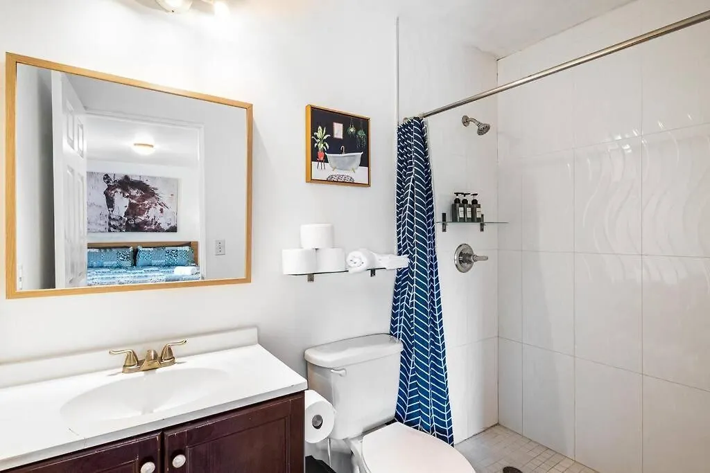 Spacious West Brickell Getaway, 4bedroom2bath