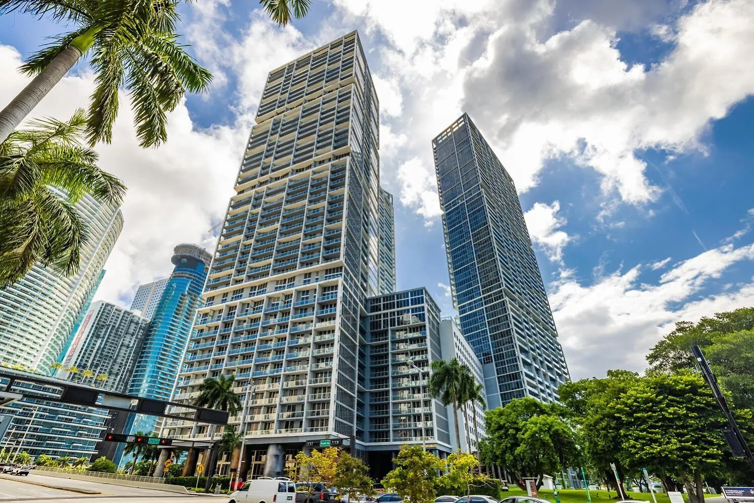 Large In W With Bay Views Miami