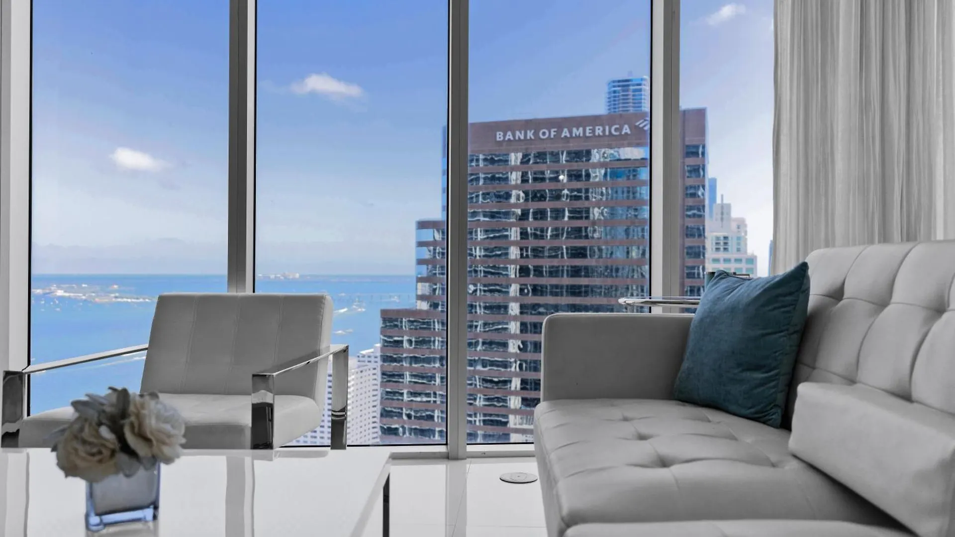 Large In W With Bay Views * Miami