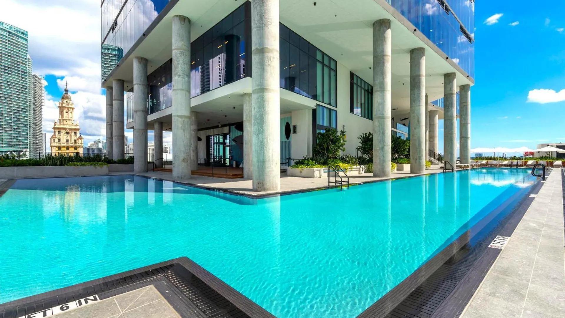 Studio With A City View Near Bayside Miami