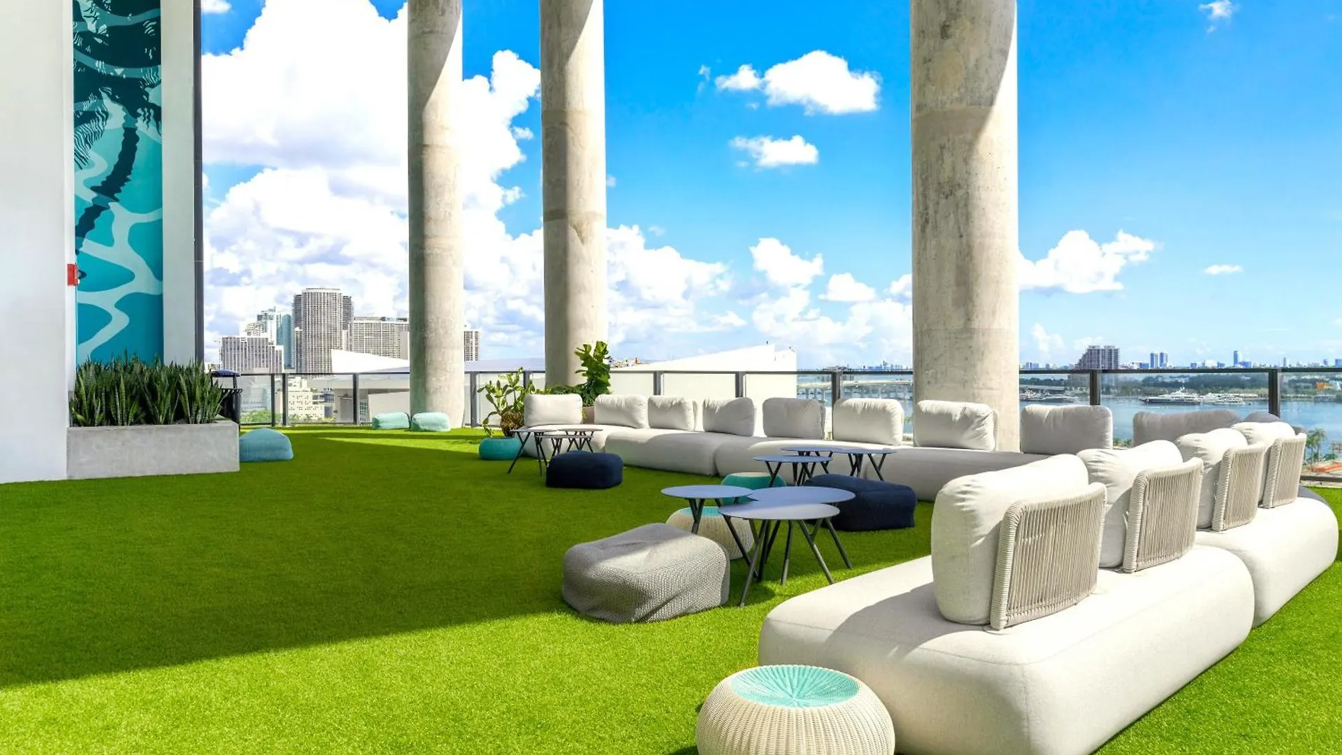 Studio With A City View Near Bayside * Miami