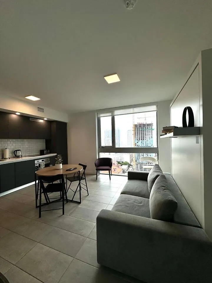 2 Bedrooms Design Downtown Pool And Gym