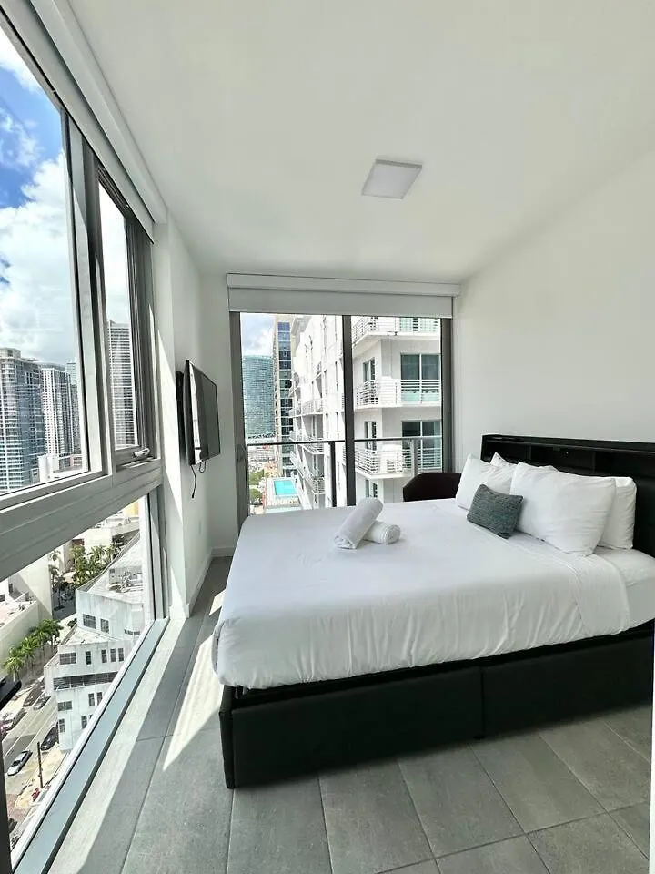 Holiday home 2 Bedrooms Design Downtown Pool And Gym Miami