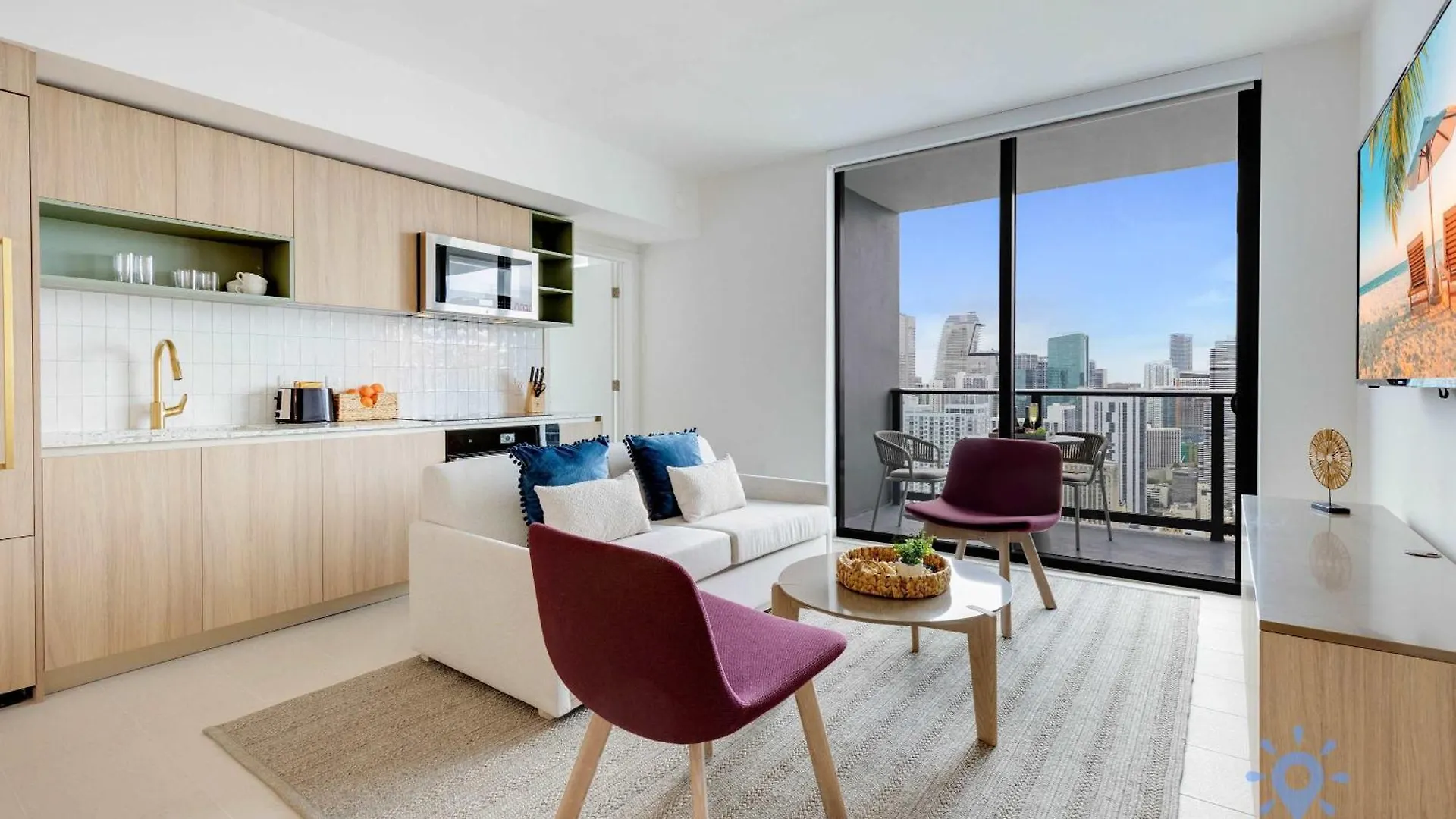 Apartment Luxury 2 Bedrooms Balcony Pool & Gym *