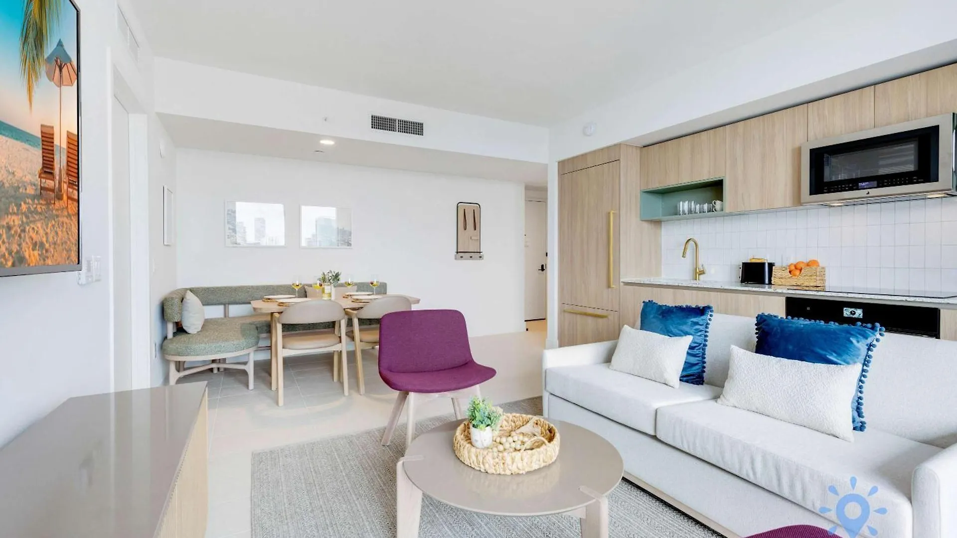 Apartment Luxury 2 Bedrooms Balcony Pool & Gym Miami