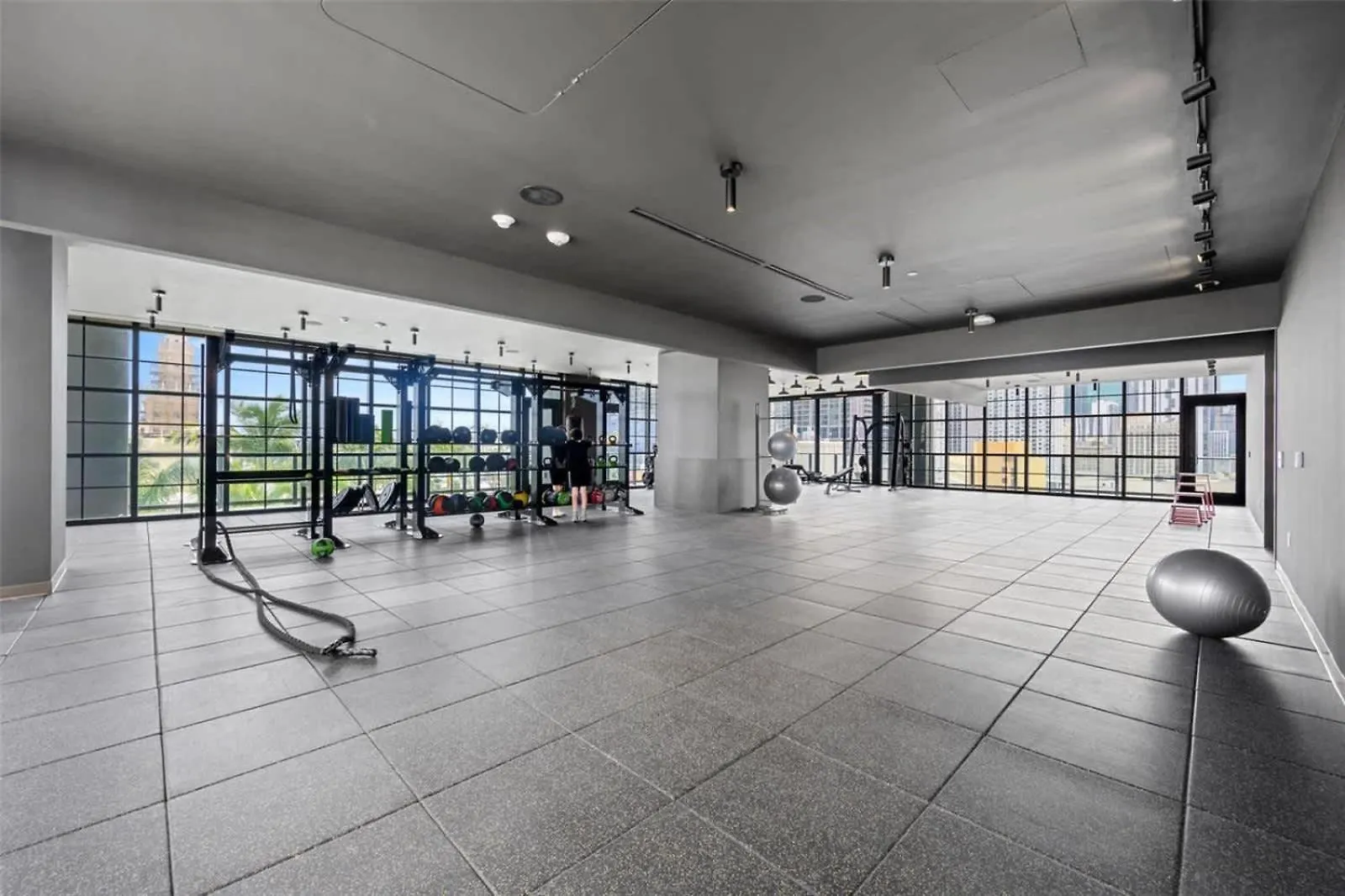 Apartment Chic Downtown - Views Gym & Pool Miami