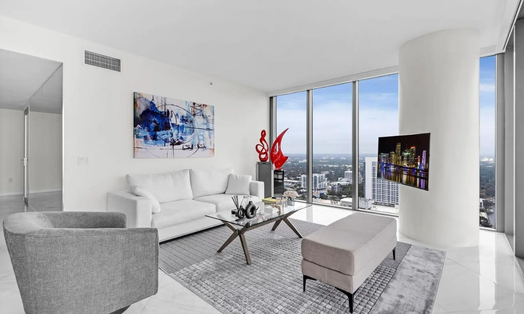 Apartment Luxury Corner Unit With Stunning Bay Views