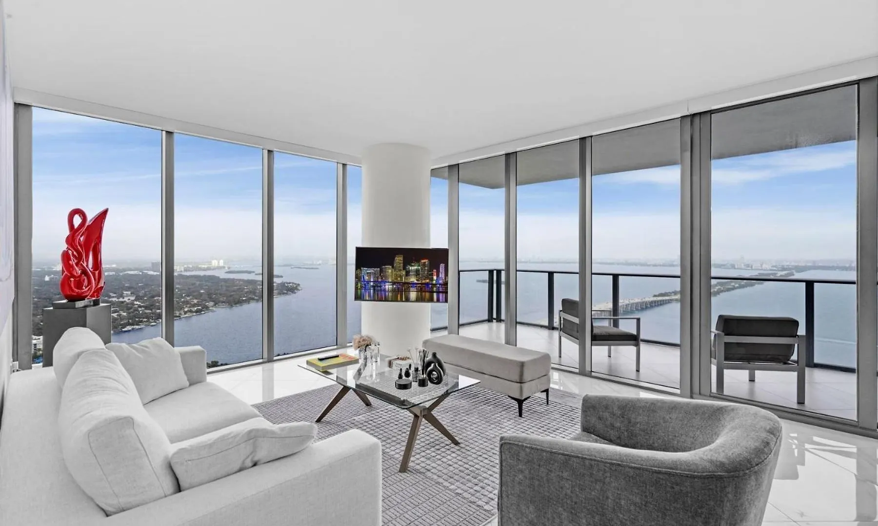 Luxury Corner Unit With Stunning Bay Views * Miami