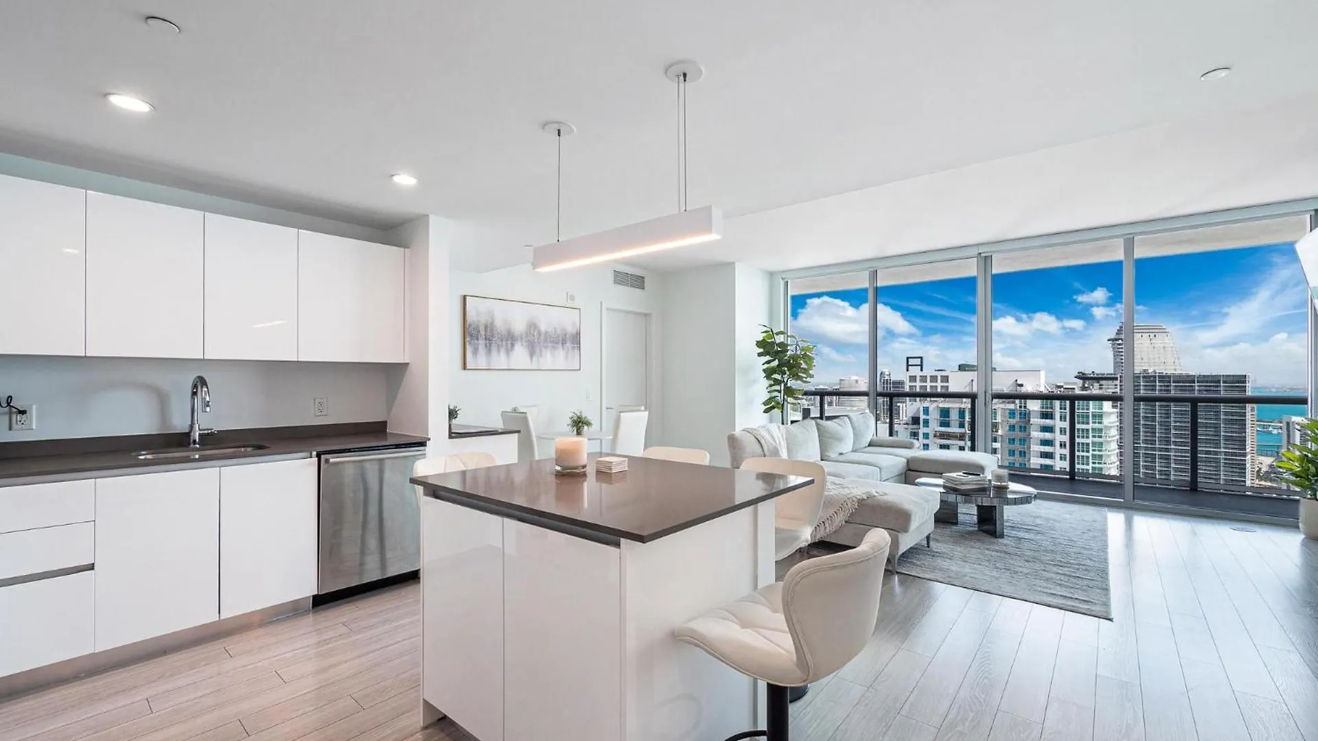Apartment Brickell Sky View Penthouse! *