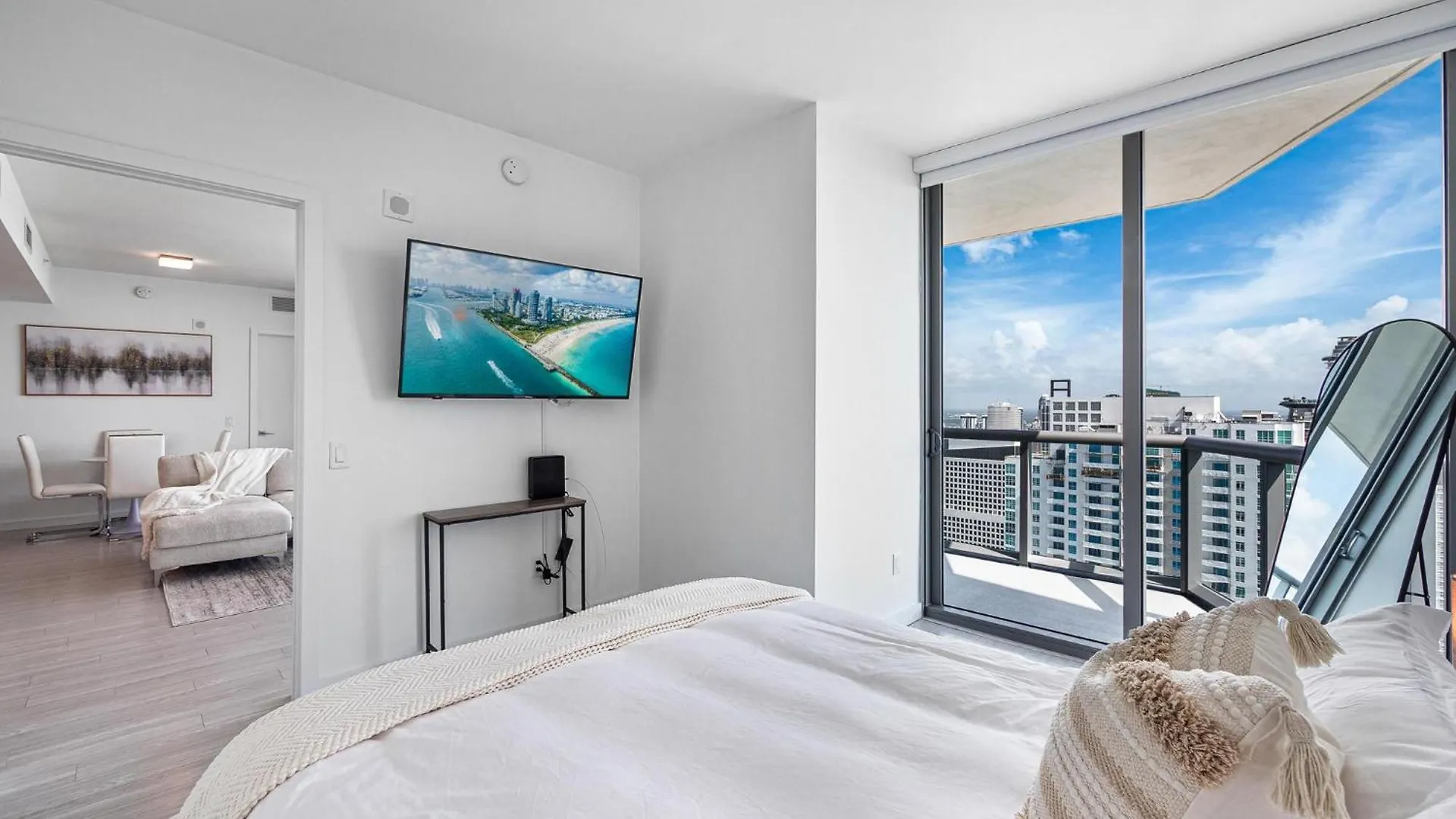 Brickell Sky View Penthouse! Miami