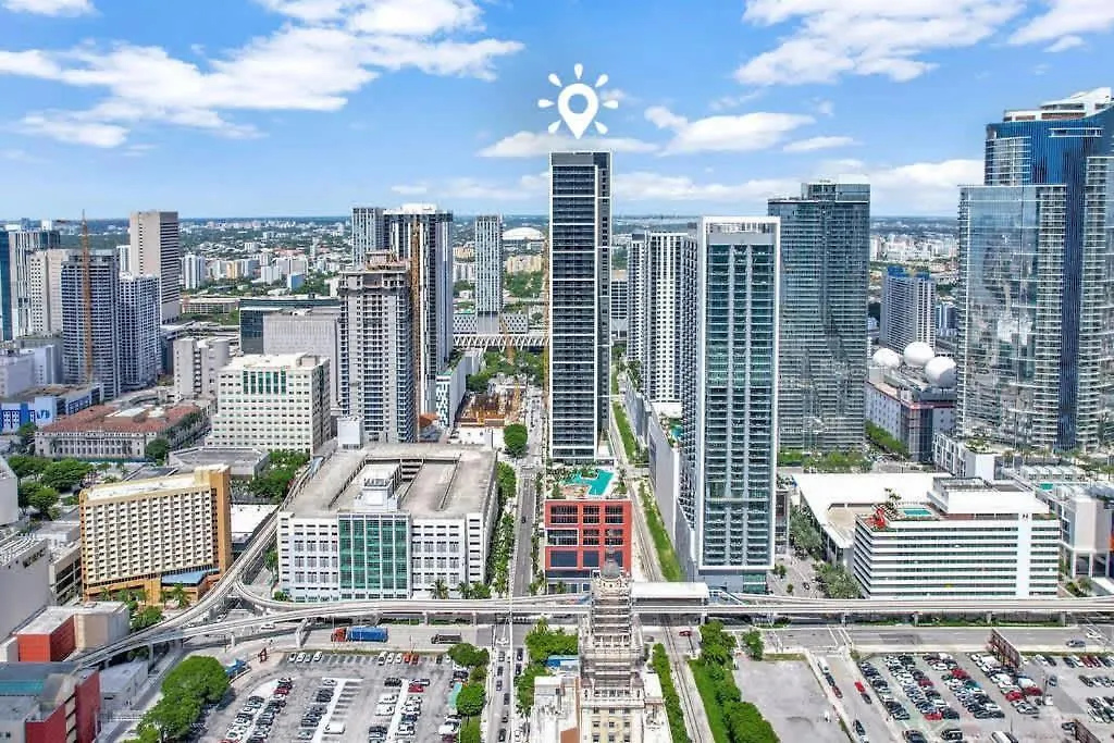 Chic Downtown - Views Gym & Pool