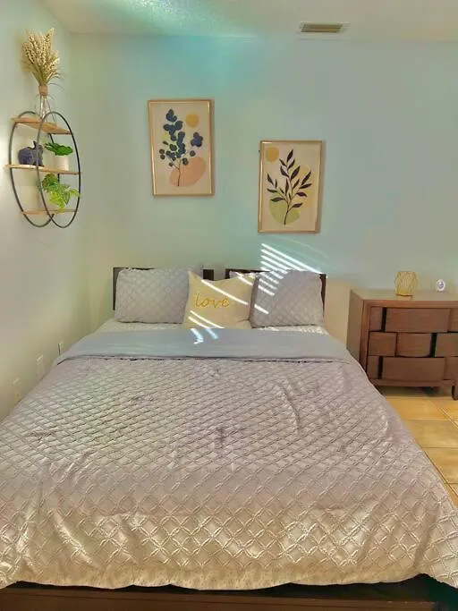 Exclusive 5-br Spacious House With Pool Casa vacanze