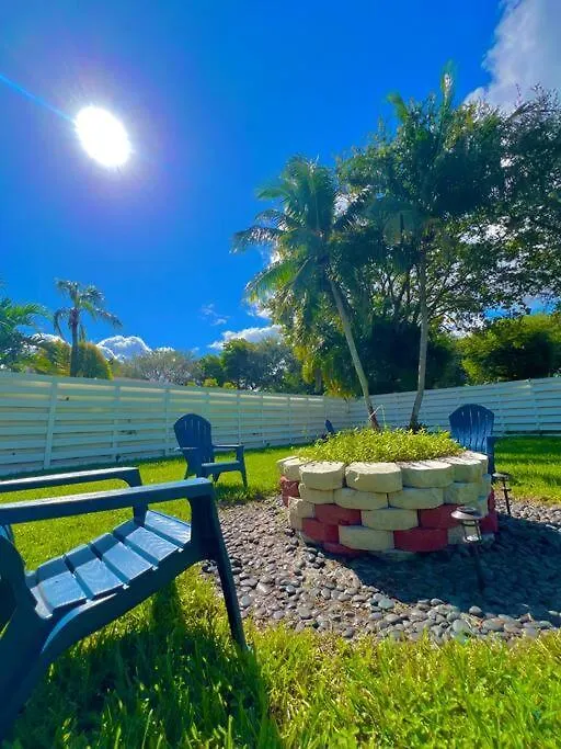 Exclusive 5-br Spacious House With Pool Casa vacanze Miami