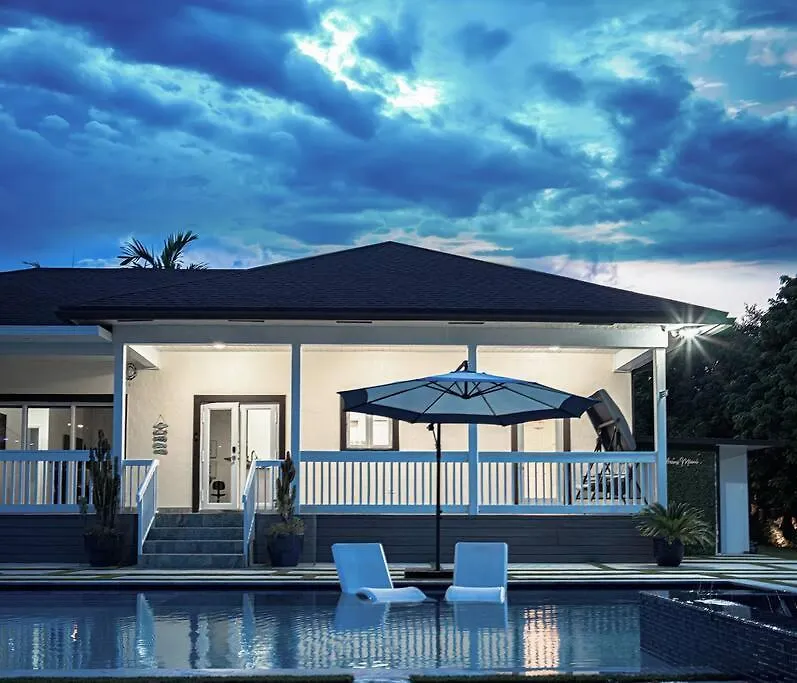 Сasa de vacaciones Of Dreams House Miami